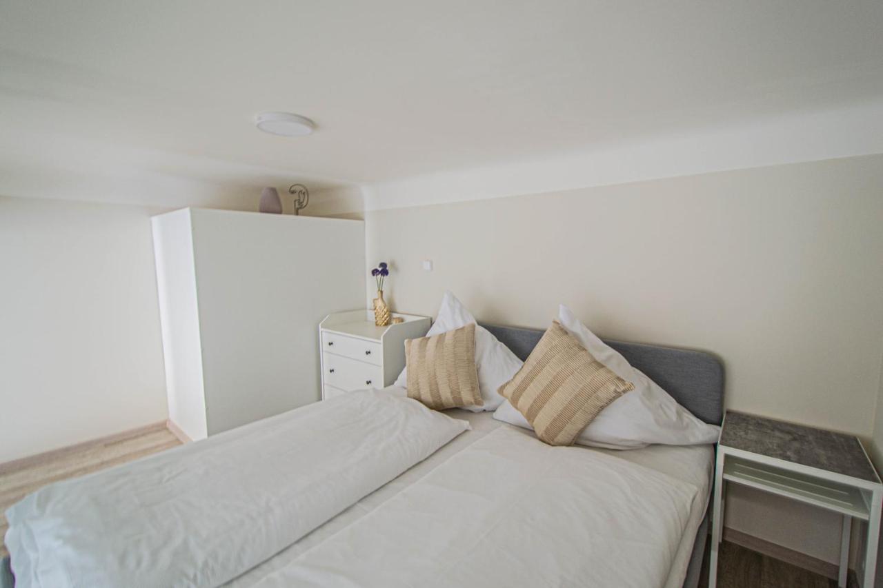 Sightseeing Apartment By Ruterra Prague Extérieur photo