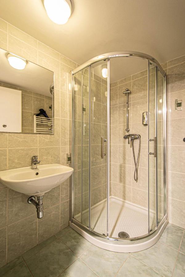 Sightseeing Apartment By Ruterra Prague Extérieur photo